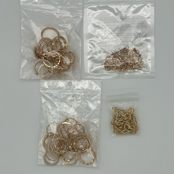 Jewelry - Gold-Tone Jewelry Set